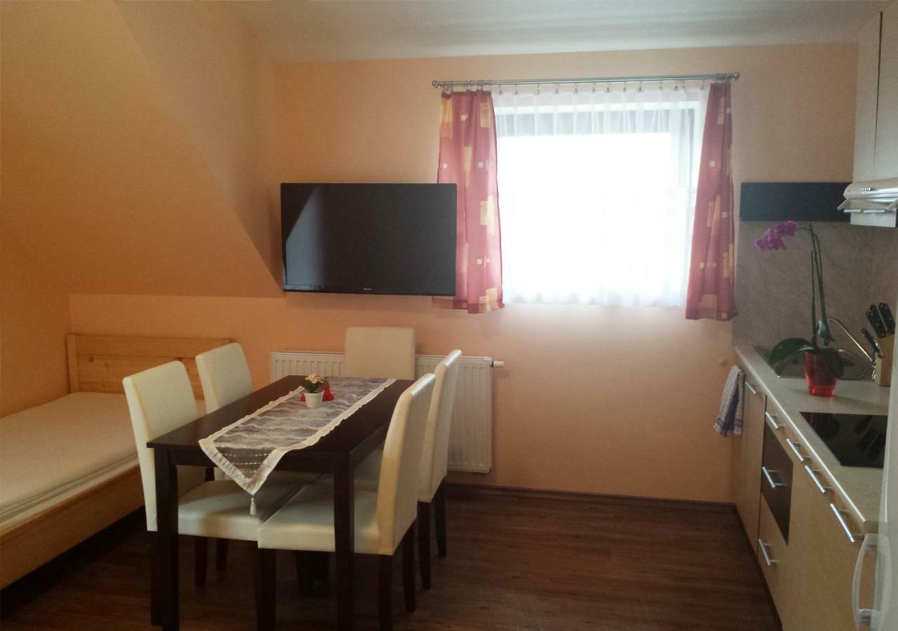 Apartmany Lucie Zdikov Екстер'єр фото